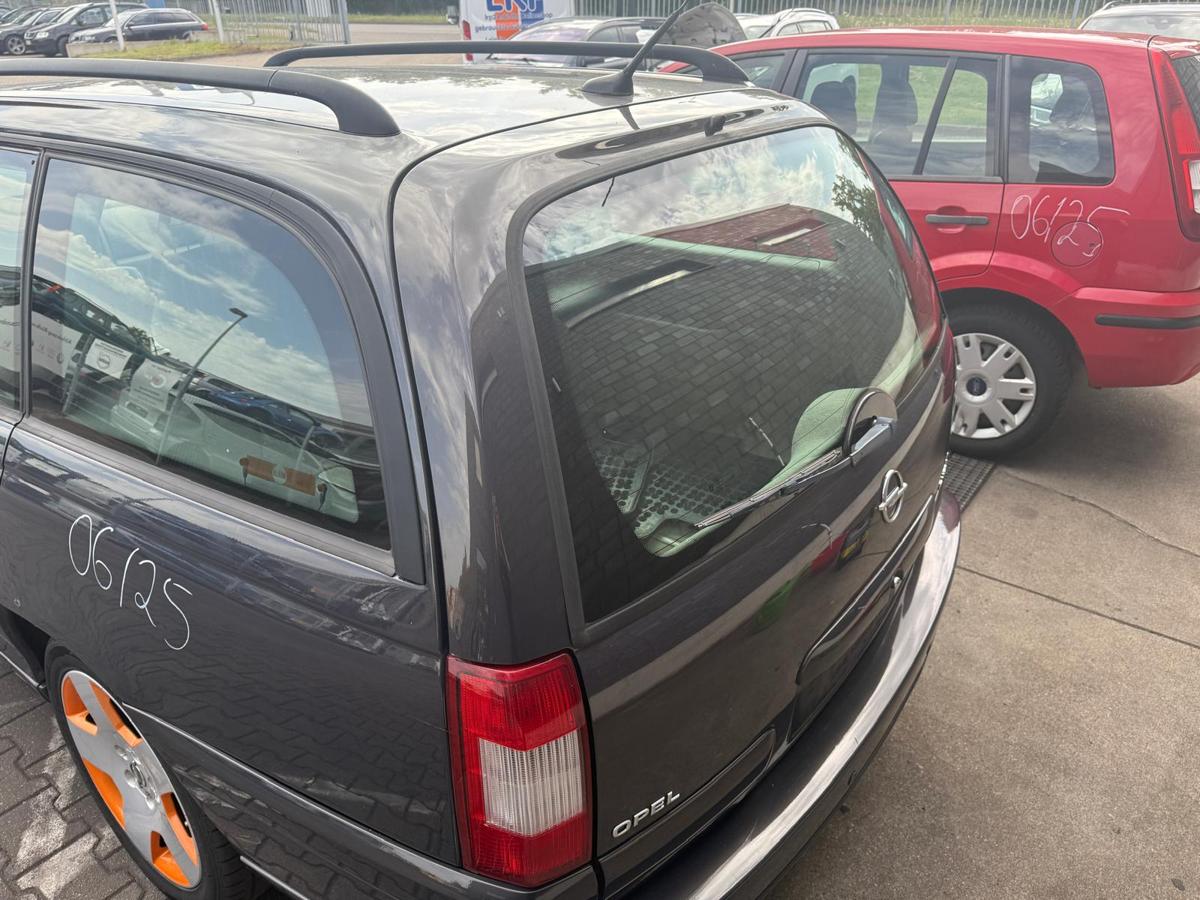 Opel Omega B original Heckklappe mit Scheibe Z385 Graphit II Rohbau Caravan BJ00